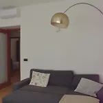 Roiano Cinque Apartamento *