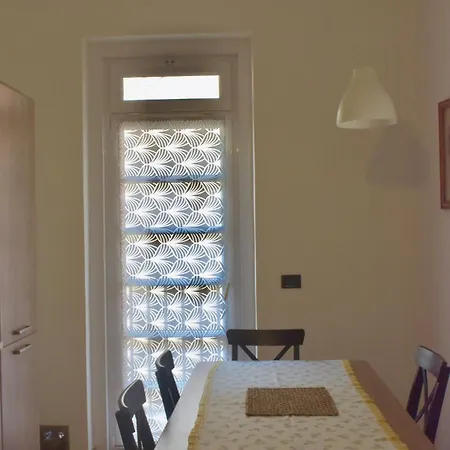 Apartment Roiano Cinque Triest
